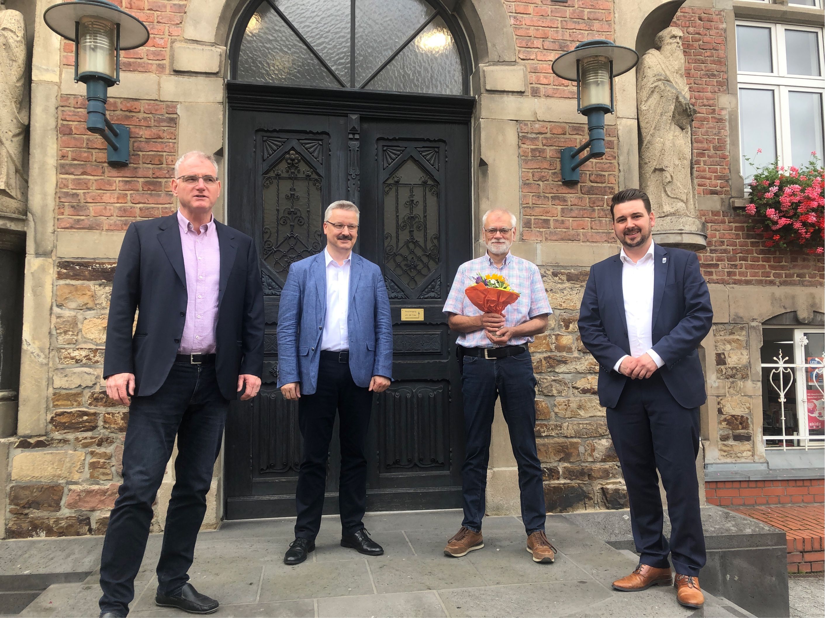 Foto v.l.: Uwe Bruchhäuser, Thomas Gohmann, Dr. Hans-Jürgen Sarholz & Oliver Krügel