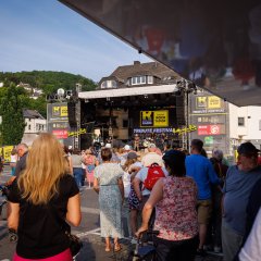 Link öffnet seitenüberlagerndes Dialog-Fenster