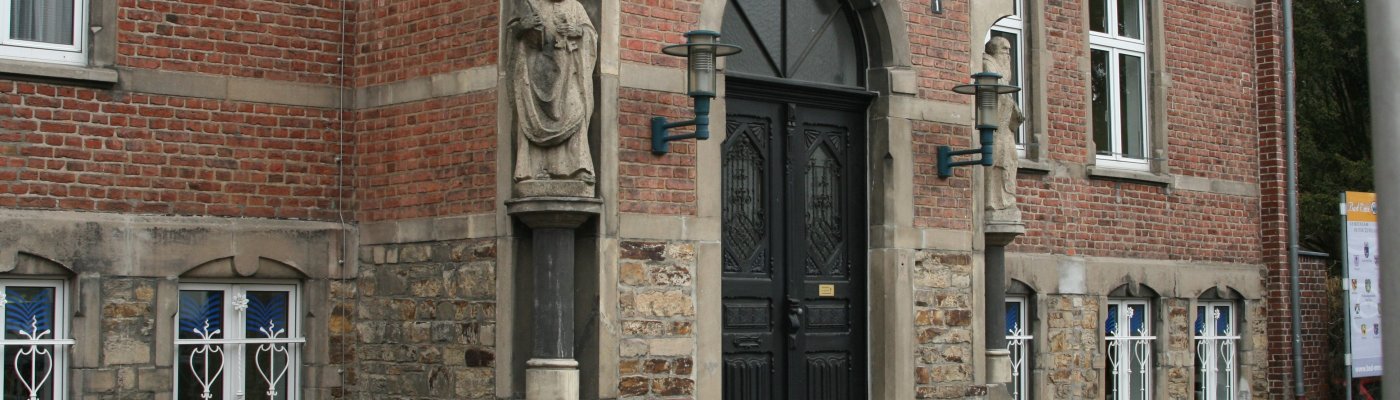 lahnufer kurhaus.JPG